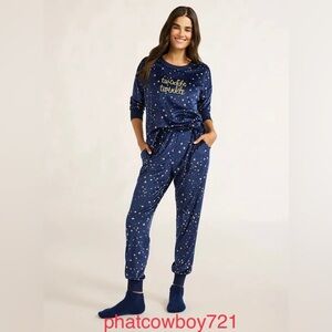 Joyspun Stretch Velour 3 Piece Pajama Set w/ Socks - Women’s Medium - Sleepwear